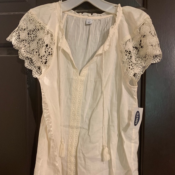 Old Navy Shirt NWT - Picture 2 of 2